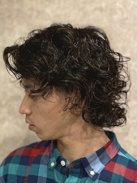 ティーズ アカサカ(T's AKASAKA) ハードパーマスタイル