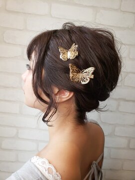 バブルス 上福岡店(BUBBLES) ヘッドアクセサリーを使った華やかスタイル