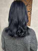 ルノン シェリー(LUNON cheliy)&nbsp;ネイビーカラー/ケアブリーチ/韓国/艶髪/ミディアム