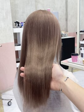 リー 梅田(Lee) ミルクティーベージュ/ハイトーン/ミルクブラウン/ブリーチ