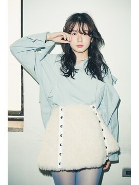 リュト(Lute) ロングウェーブヘア