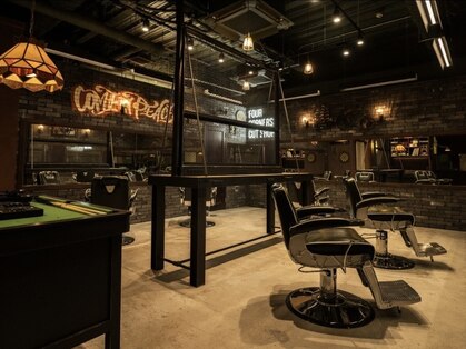 フォーコーナーズカットショップスリーセント 栄(FourCornersCutShop 3/cent)の写真