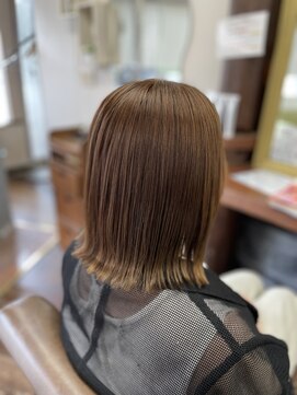 アート(art) 切りっぱなしボブ