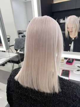 テイス 新宿(TACE) [新宿駅/ココアベージュ/クラゲヘアー/オリーブグレー]