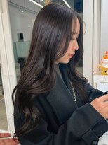 ニトバイアンキシム(nit by ahnkism)&nbsp;【レイヤーカット】韓国ヘア顔まわりカットロングレイヤー堀江