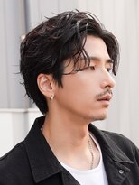 バイフィフス 原宿/表参道(by fifth)&nbsp;原宿ハネ感フェザーパーマメンズカットセンターパートネープレス