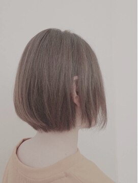 リッチニイガタ(Ricci NIIGATA) ショートボブ