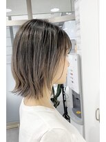 ジーニー 横浜(giinii)&nbsp;giinii_渋谷良太_レイヤーボブ_ボブルフ_ハイトーンカラー