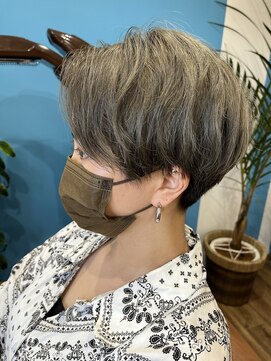 ヘアサロン ライフ(Hair Salon LIFE) ハイトーン韓国マッシュ