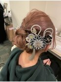 シンプルまとめ髪