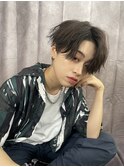 ショート センターパート 刈り上げ ハンサムショート