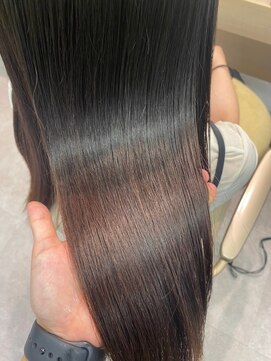 ロハスバイケンジ(LOHAS by KENJE) 乾かすだけの簡単つや髪♪LOHASの髪質改善