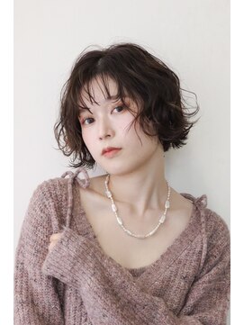 シスタ(SISTA) ミニボブパーマ大人ボブ/ピンクブラウン【自由が丘】
