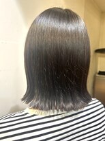 オーガニックマインド 坂戸 鶴ヶ島(organic+mind)&nbsp;20代30代大人可愛い艶感グレージュ切りっぱなしショート