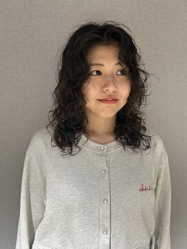 ローエ バイ デコ(Rohe by DECO) [伽羅]個性あふれるくるくるレイヤーパーマ