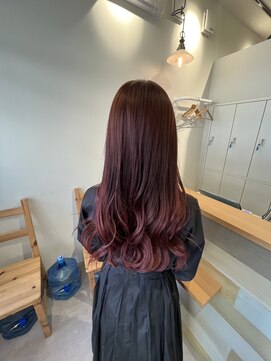 ハチマルハチ ナル 登戸店(808 nalu) 巻き髪チェリーレッド/ワインレッド