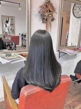 ヘアメイク アンフィ(amphi) 透明感たっぷり透け感グレージュ..~**.