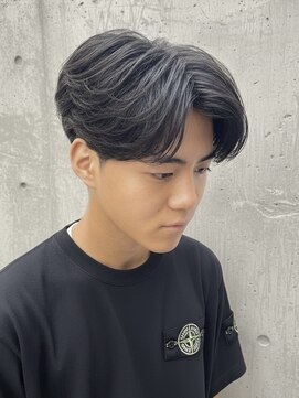 曲がる縮毛矯正髪質改善ニュアンスパーマメンズカット眉毛