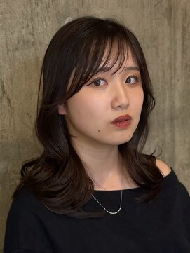 ハーフアンドハーフ(HALF and HALF) オリーブグレージュ/レイヤーカット/くびれ巻き/ヨシンモリ