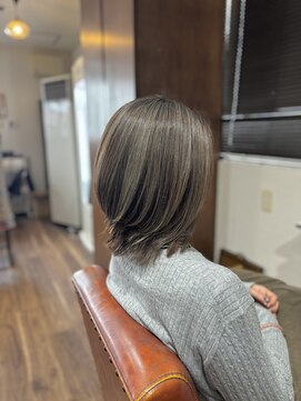 ヘアメイク アンフィ(amphi) ハイライト