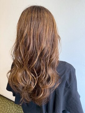 エール 生駒(aile Total Beauty Salon) 大人の透明感ハイライトベージュ