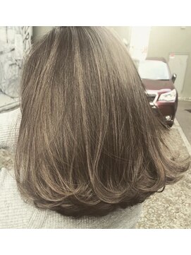 ウル(Ulu) オリジナルバレイヤージュ