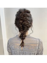 ピノリコ Hair&make pinorico&nbsp;：セミロングでできる編み下ろし：