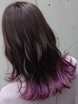 ヘンリエッタ 自由ヶ丘(Henrietta) 毛先で遊ぶ裾カラー　ピンクパープル