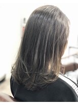 スカイ イケダ(Sky ikeda)&nbsp;透明感アッシュ