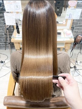 プラグ バイ ネオリーブ(plug by neolive) ピンクベージュ×髪質改善 [髪質改善/縮毛矯正]韓国 N139