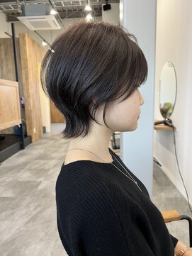 アノネ(anone) ショートウルフ×髪質改善カラー