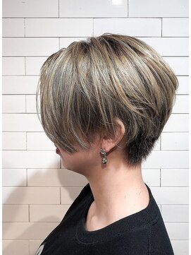 エイト 北千住店(EIGHT) 大人可愛い小顔ミディ20代30代レイヤーインナーウルフ北千住61