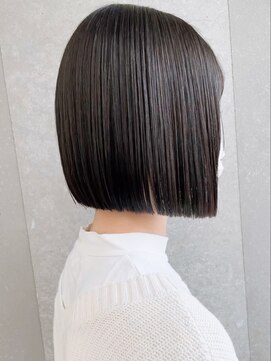 リール 銀座(R'EEL) 髪質改善×ぱつっとボブ