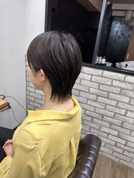 アンフィサンクミル 銀座(AnFye cinq mille) パーマ落としショートヘア縮毛矯正
