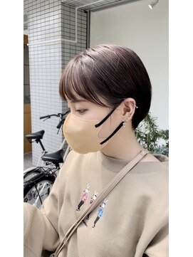 グランディール(Grandir) サイドバングがポイントなコンパクトなショートボブ☆