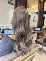 ヘアリゾート粋 ティガ 池袋店(tiga) 池袋 ハイライト アッシュグレージュ
