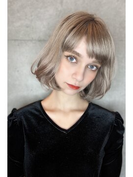 リークフー(Ree cu fuu) 10代20代30代40代 前髪　金髪マチルダボブ　藤沢