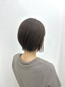シロ 髪質改善/大人可愛い/ショートボブ/水素カラー/水素縮毛矯正