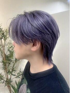 ユニ 江坂(Uni.) センターパートウルフ ハンサムショート メンズライク