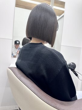 ヴィヴィー 福岡天神店(VIVIE) 360度美しいラインのボブ