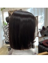 アローズ(arose)&nbsp;切りっぱなしボブスクールカットストレート