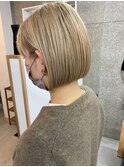 ミルクティーベージュ