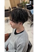 初めてのパーマにおすすめ◎ゆるめ縦落ちツイスパ