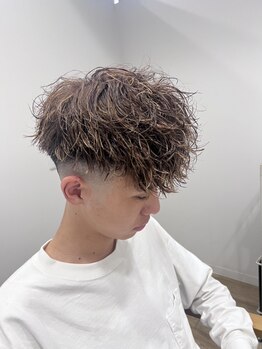 リフト(Lift)の写真/【姫路駅より徒歩6分】メンズに特化したサロンだからこそできる魅力を最大限引き出すスタイルをご提供──