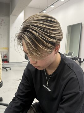 ジゼル(gisele) 外国人風バレイヤージュ