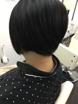 ウーア(Hair Salon UA) ショートボブ