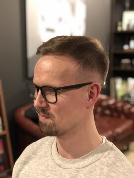 バーバーショップ レガロ(REGALO) しんさいアレンジスキンフェードスタイル