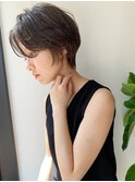 横顔美人×大人くびれショート