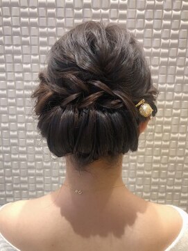 オリーブスバイネオリーブ(Olive's by neolive) 【新宿 Olives by neolive】ギブソンタック