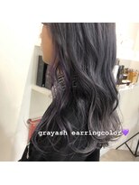 レガシーヘアーデザイン(Legacy hair design)&nbsp;「グレーアッシュ イヤリングカラー」